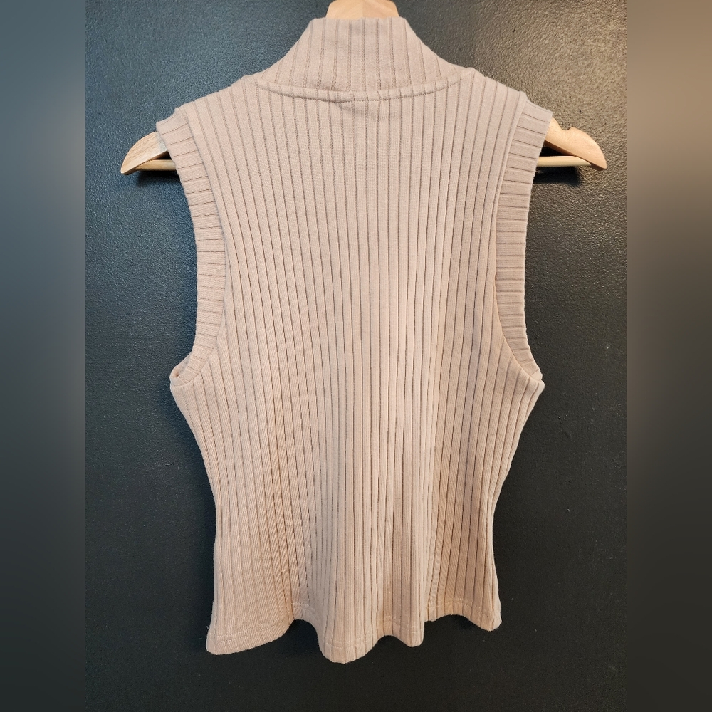 Varley Ribbed Tan Tank Top - Picture 3 of 6